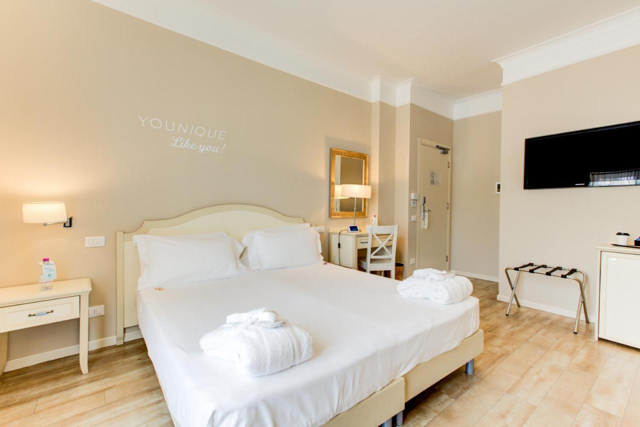 Beyou Hotel Villa Rosa Риччоне Екстер'єр фото