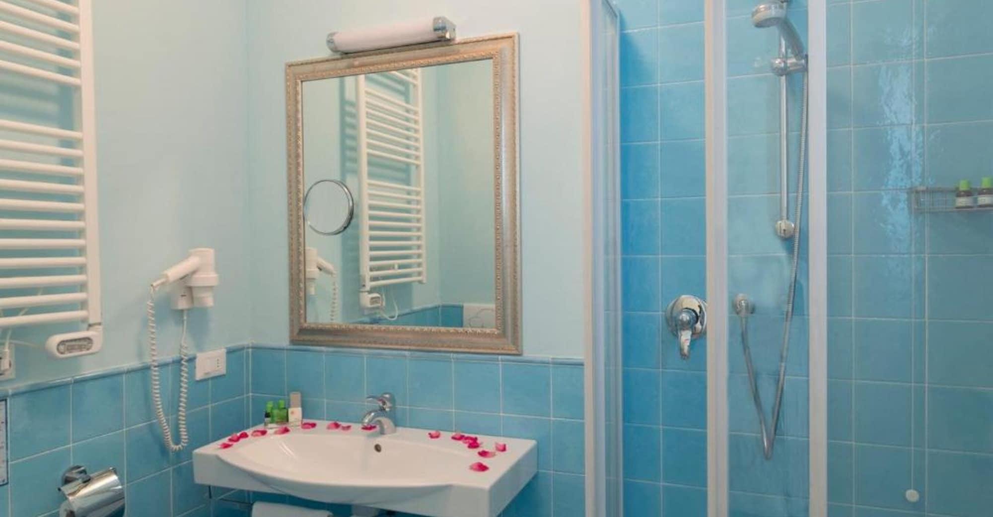 Beyou Hotel Villa Rosa Риччоне Екстер'єр фото