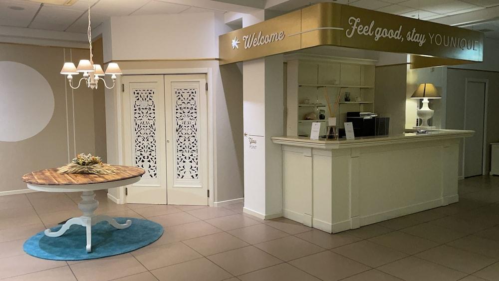 Beyou Hotel Villa Rosa Риччоне Екстер'єр фото